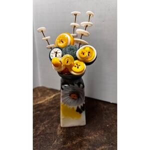 Vintage Button Bouquet in Handpainted Daisy Design Salt & Pepper Shaker Japan